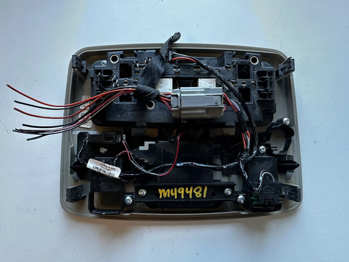 Pre-Owned 15 2015 GMC Acadia OverHead Console OEM (Good) - Perfect for your project