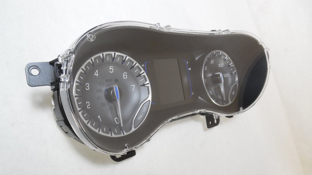 Pre-Owned 2017 Chrysler Pacifica Speedometer Speedo Cluster MPH w/ 3.5 Display OEM (Good)